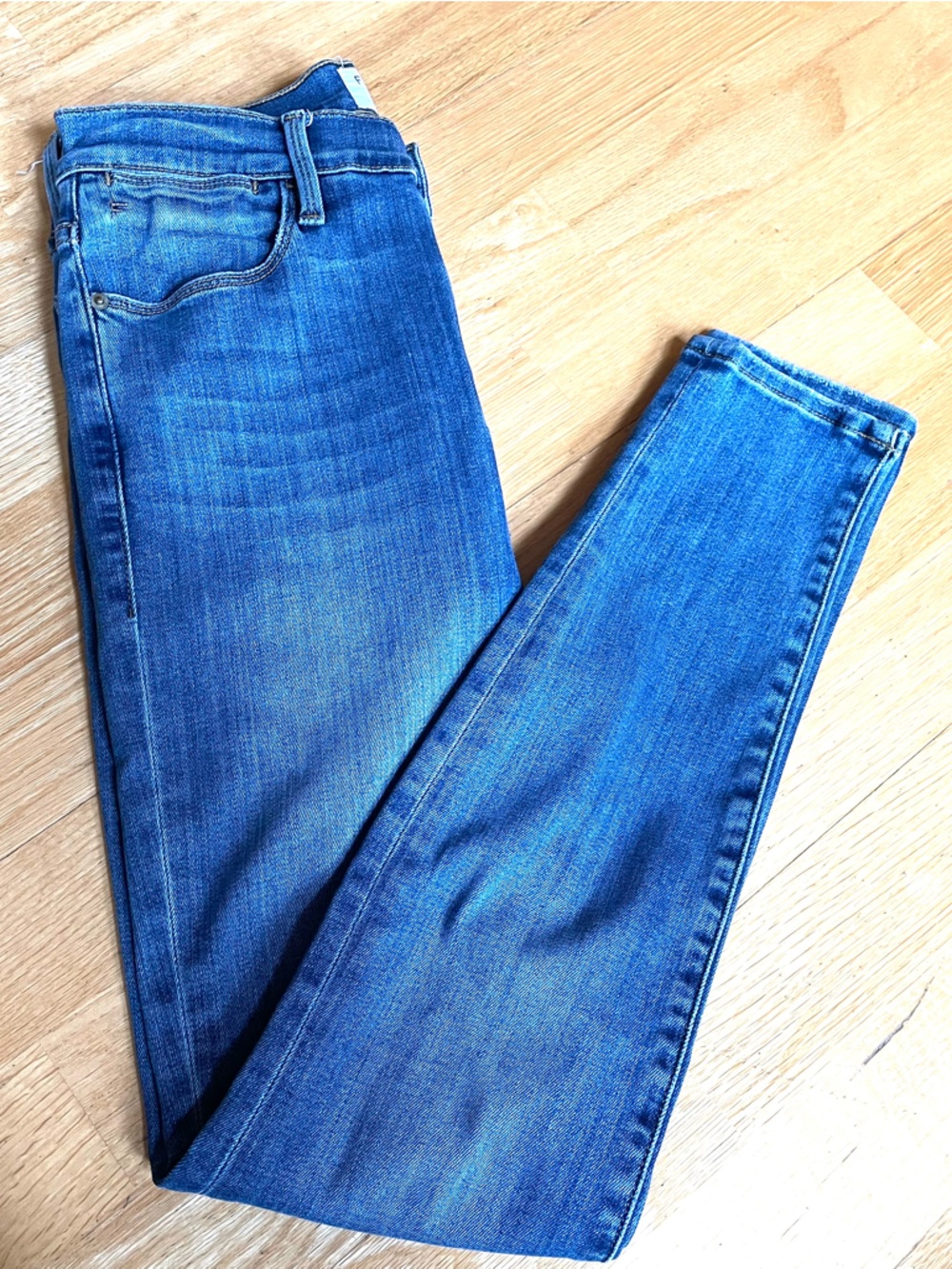 Frame Denim Women’s Le High Skinny Jeans in Blue